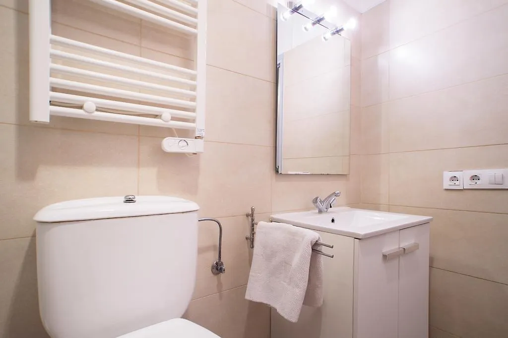 Gorgeous Ronda Sant Pere Rafael Apartment Barcelona